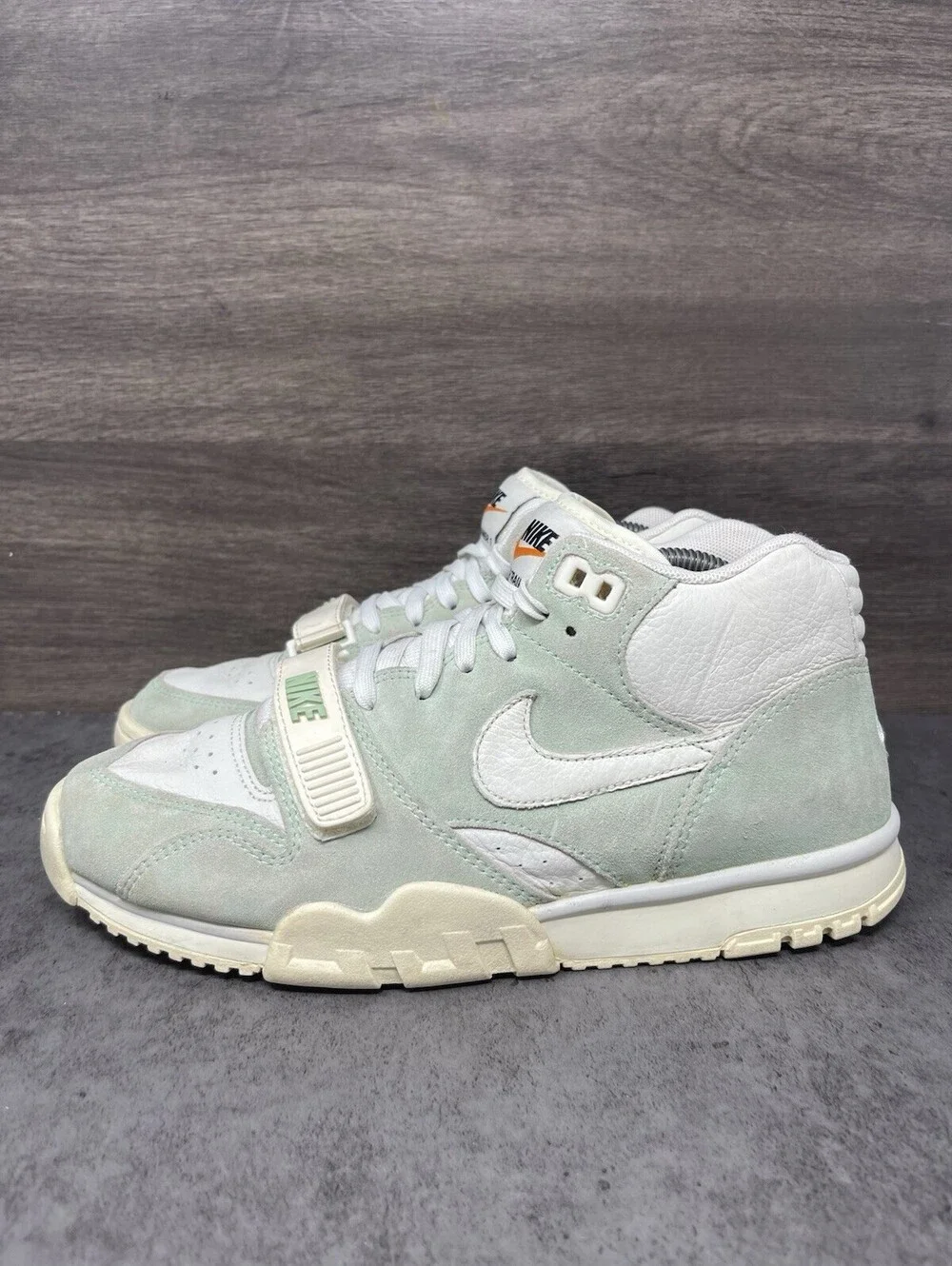 Nike Air Trainer 1 Enamel Green Size 8.5 Mens Sail Suede Retro DX4462-300